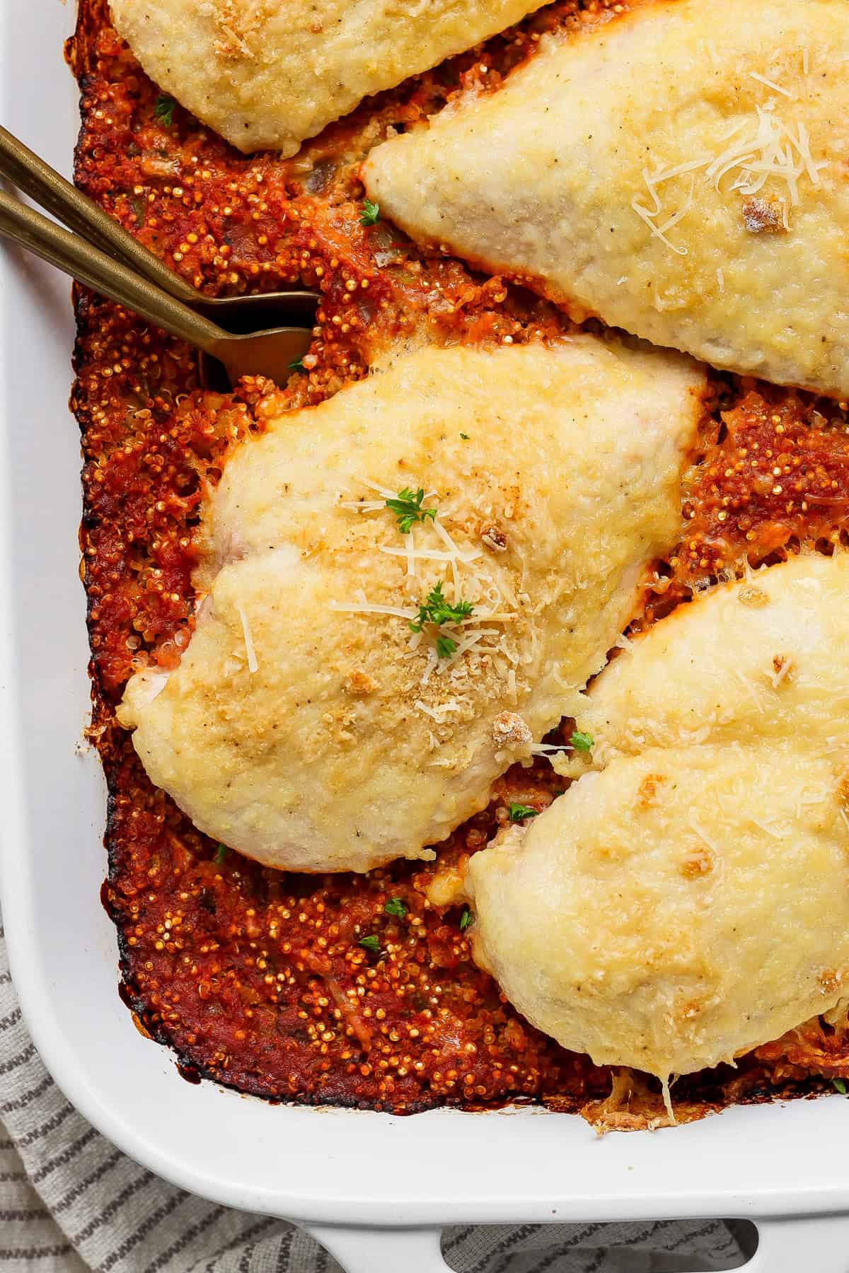 Healthy Chicken Parmesan Quinoa Bake
