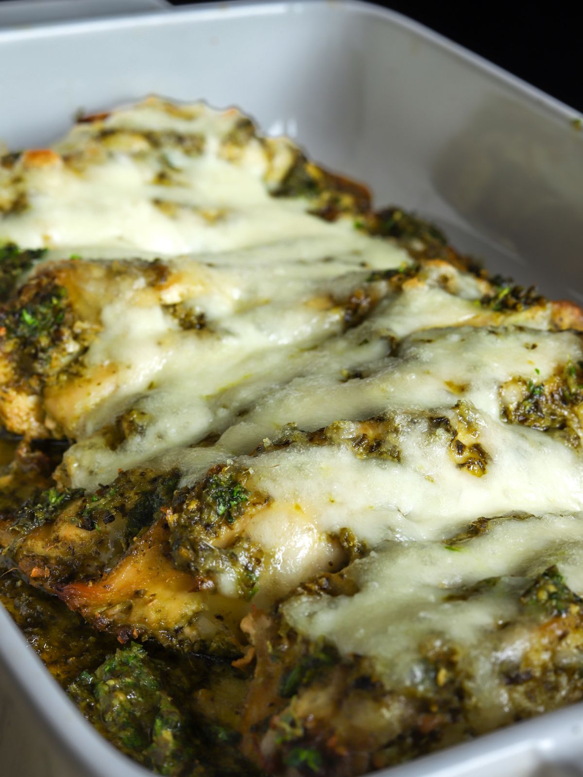 Yummy Pesto Chicken Bake