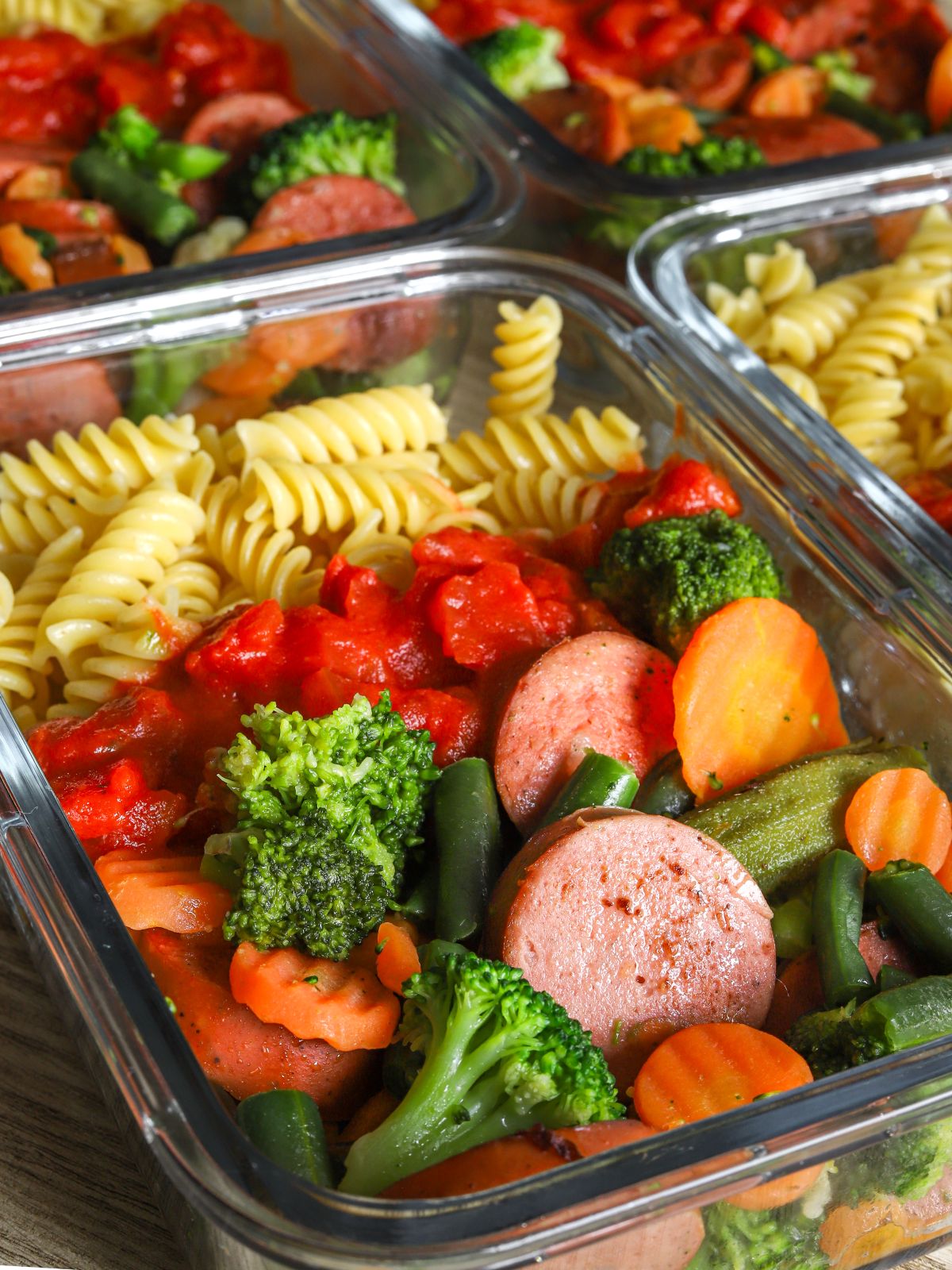 chicken sausage pasta meal prep